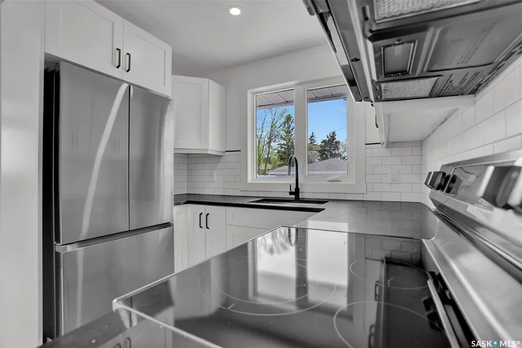 654 Aberdeen Crescent Regina SK S4T 6A9
