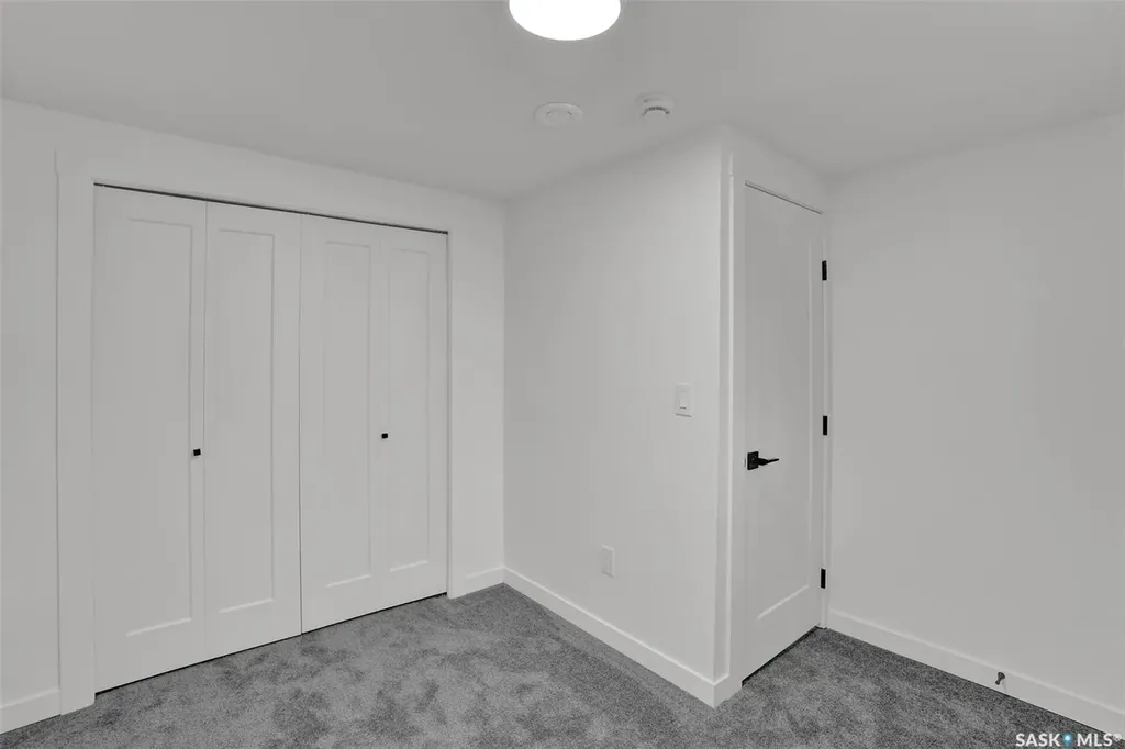 654 Aberdeen Crescent Regina SK S4T 6A9