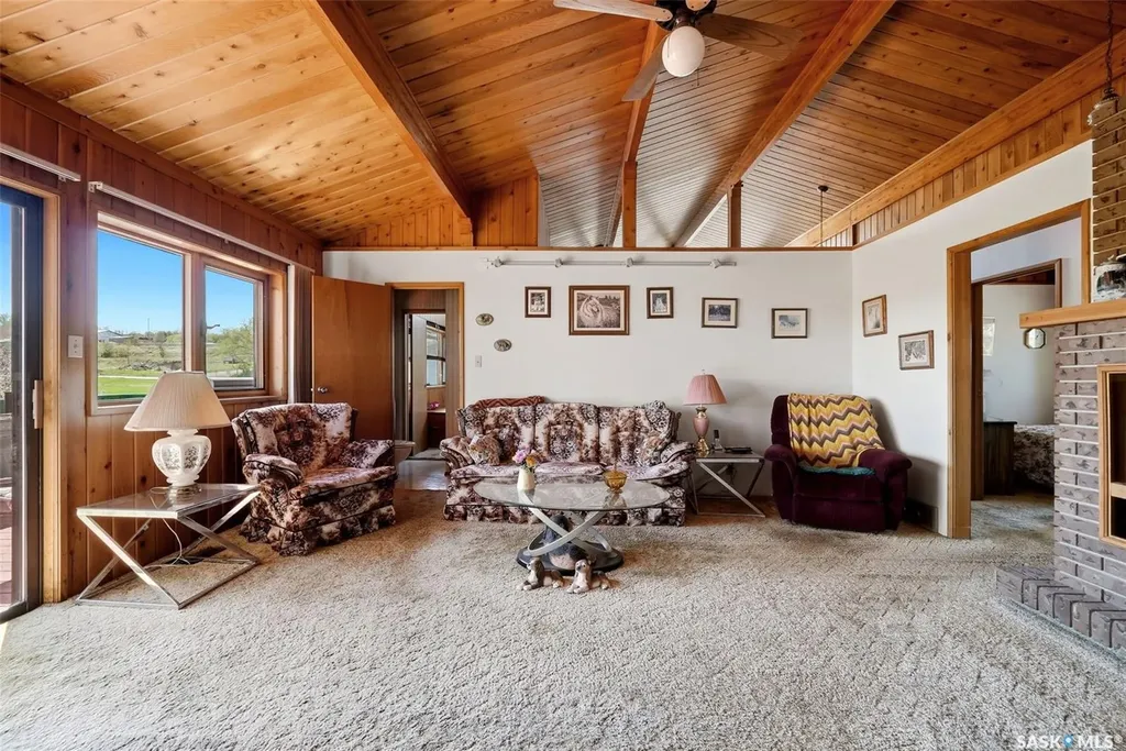 45 Miller Crescent E Lumsden SK S0G 3C0