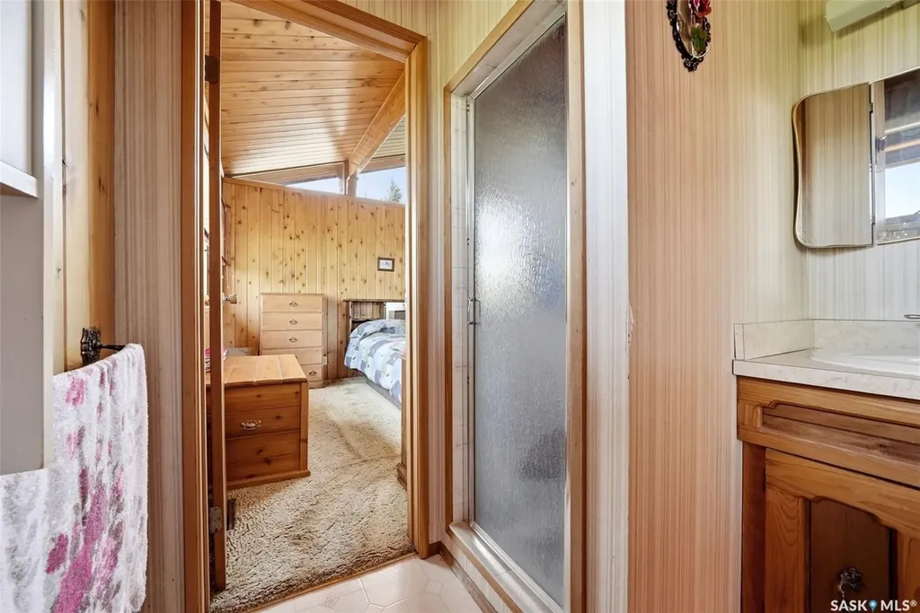 45 Miller Crescent E Lumsden SK S0G 3C0