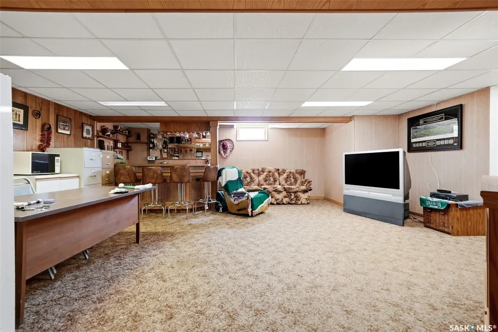 45 Miller Crescent E Lumsden SK S0G 3C0