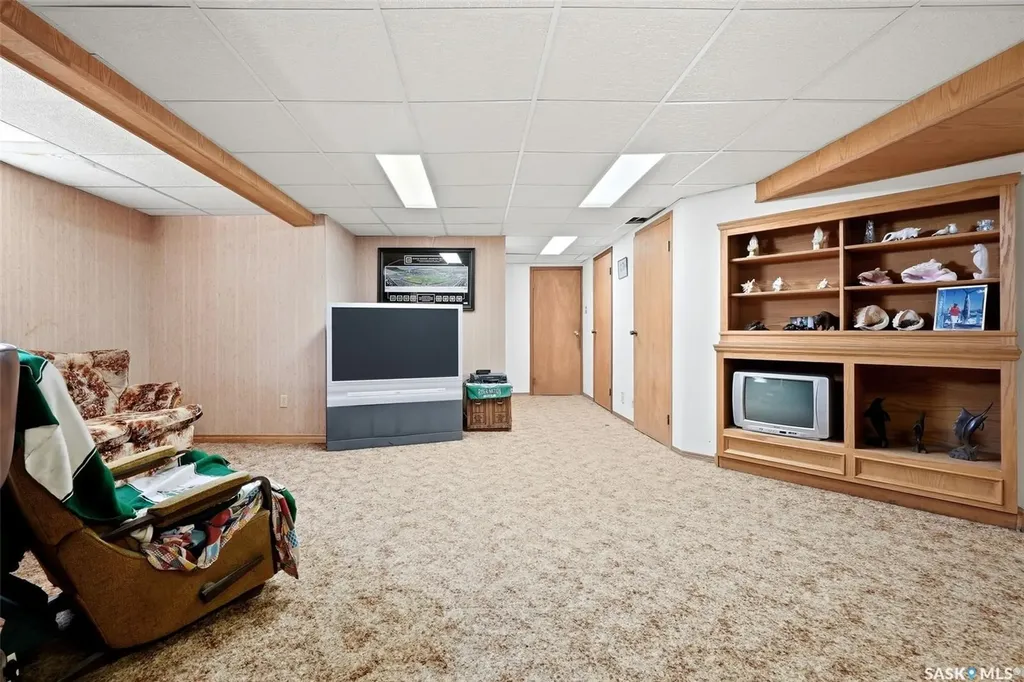 45 Miller Crescent E Lumsden SK S0G 3C0