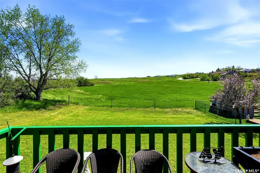 45 Miller Crescent E Lumsden SK S0G 3C0