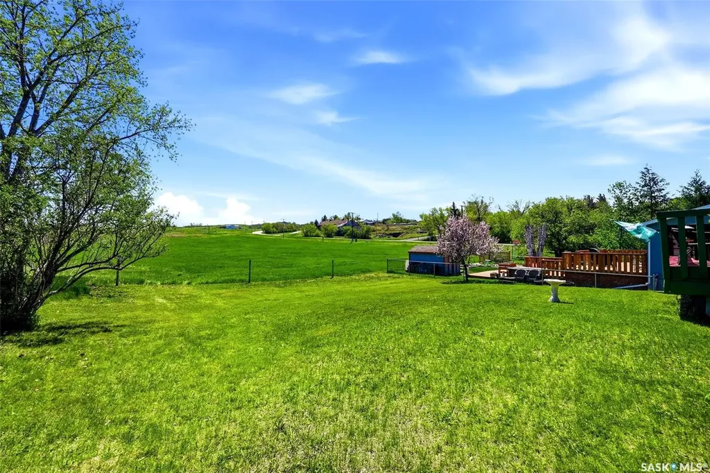 45 Miller Crescent E Lumsden SK S0G 3C0