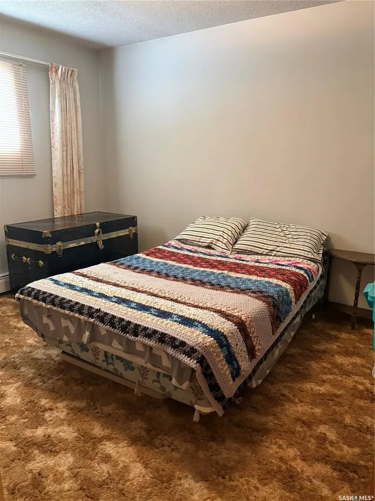 1058 Montague Street Regina SK S4T 3H5