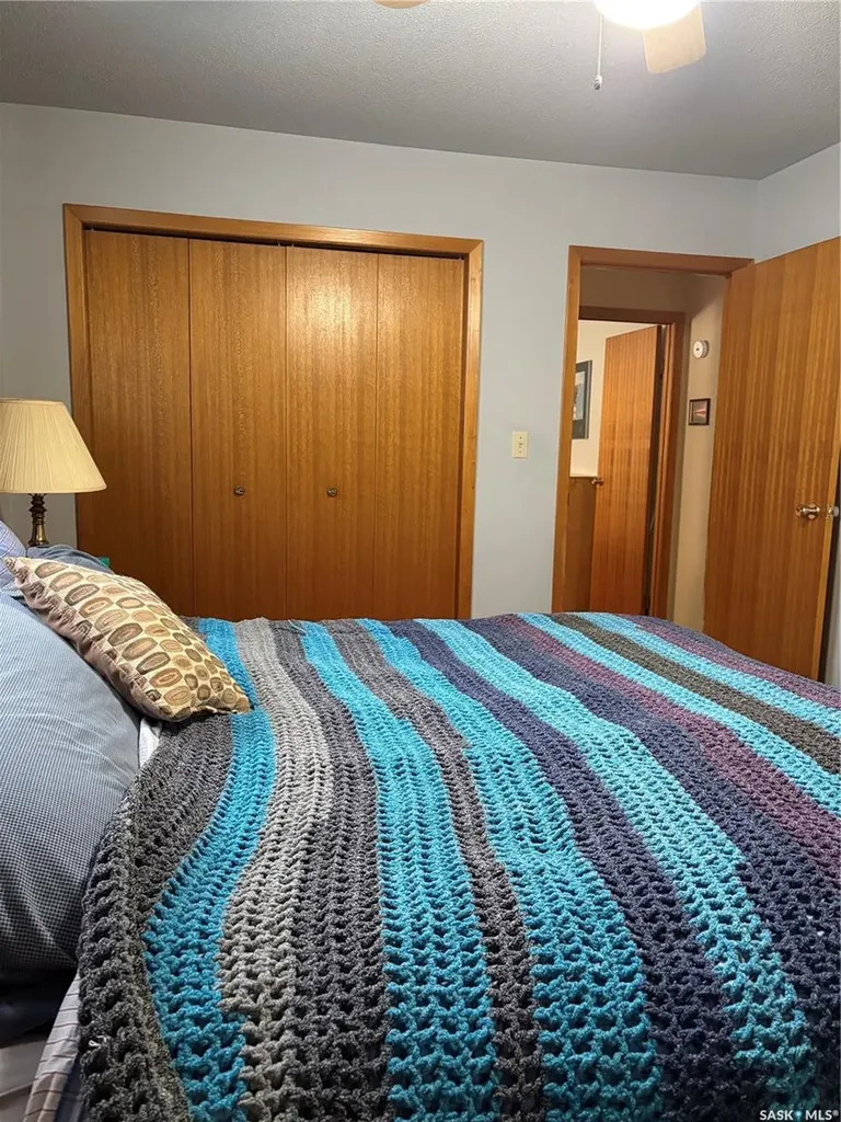 1058 Montague Street Regina SK S4T 3H5