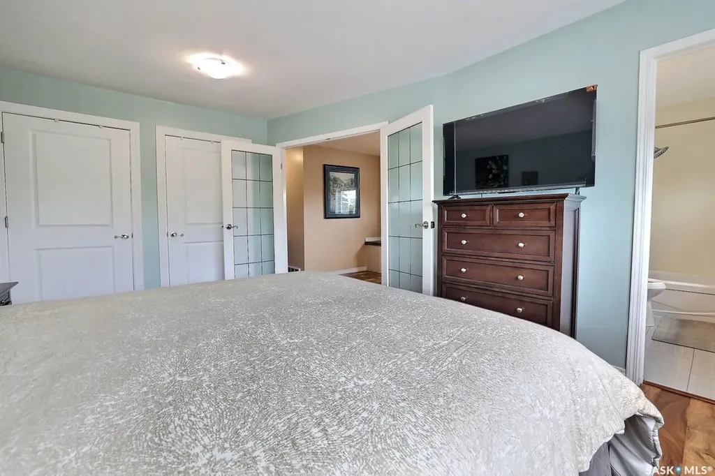 363 Sangster Boulevard Regina SK S4R 8H6