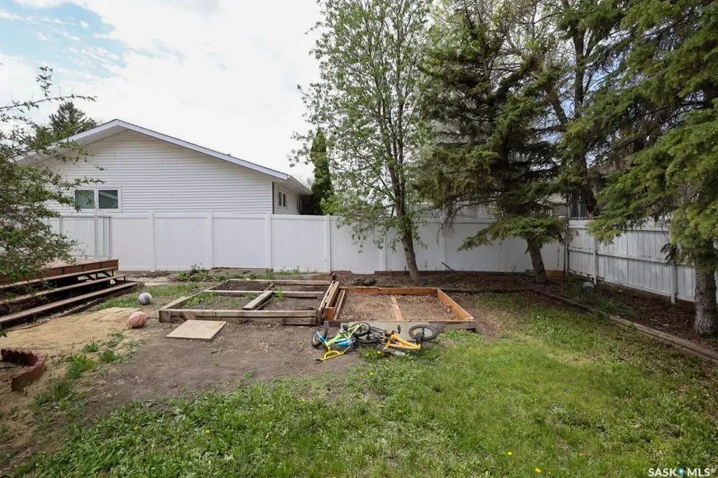 363 Sangster Boulevard Regina SK S4R 8H6