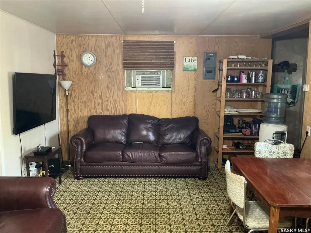 9102 Hunts Cove Crescent Cochin SK S0M 0L0