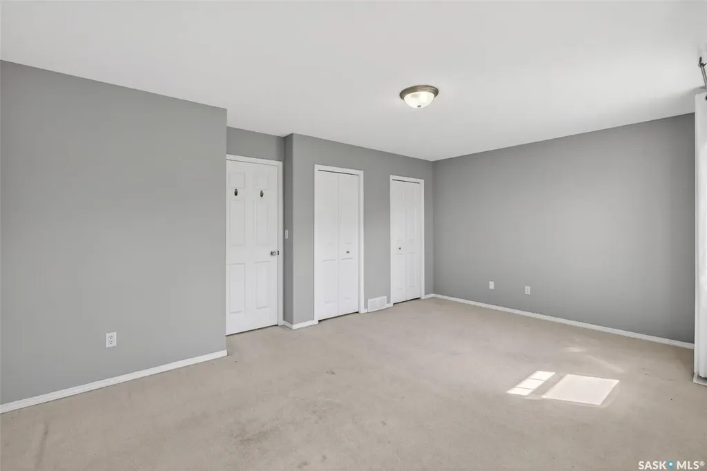 203 Herold Terrace Saskatoon SK S7V 1H8