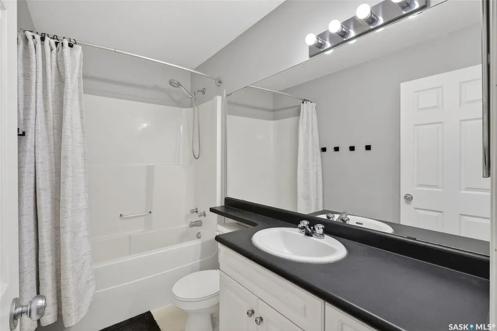 203 Herold Terrace Saskatoon SK S7V 1H8