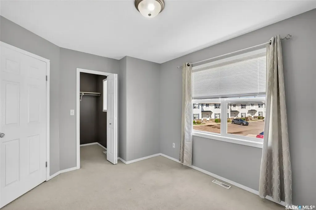 203 Herold Terrace Saskatoon SK S7V 1H8