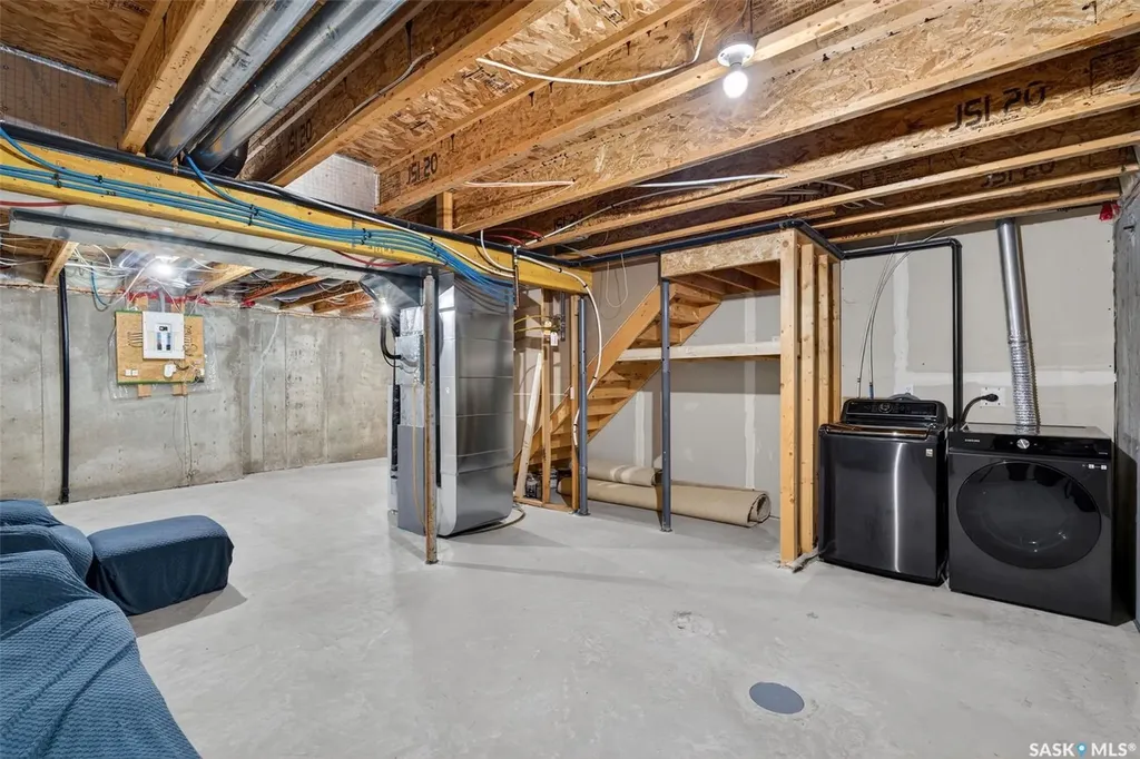 203 Herold Terrace Saskatoon SK S7V 1H8