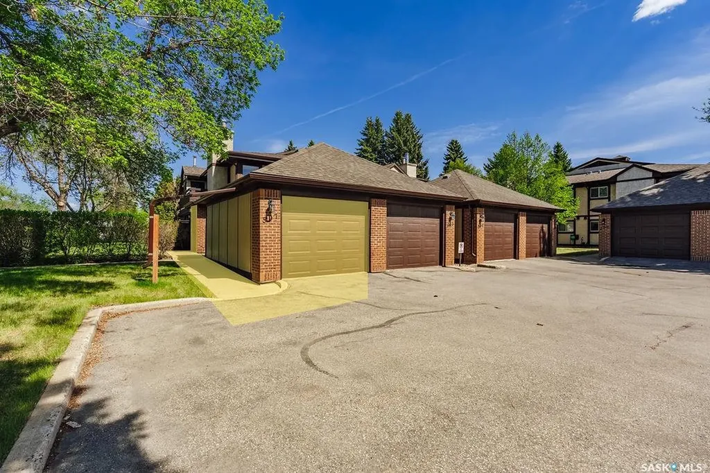 603 Lenore Drive Saskatoon SK S7K 6S1