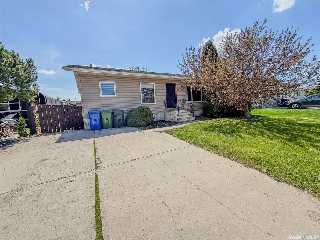 80 Morrison Drive Yorkton SK S3N 3Y2