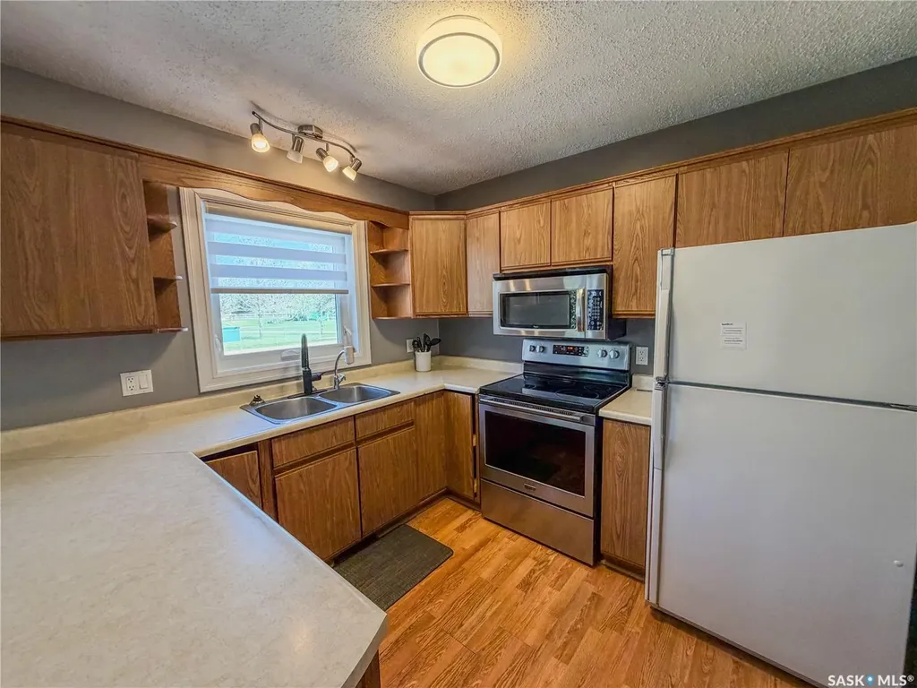80 Morrison Drive Yorkton SK S3N 3Y2