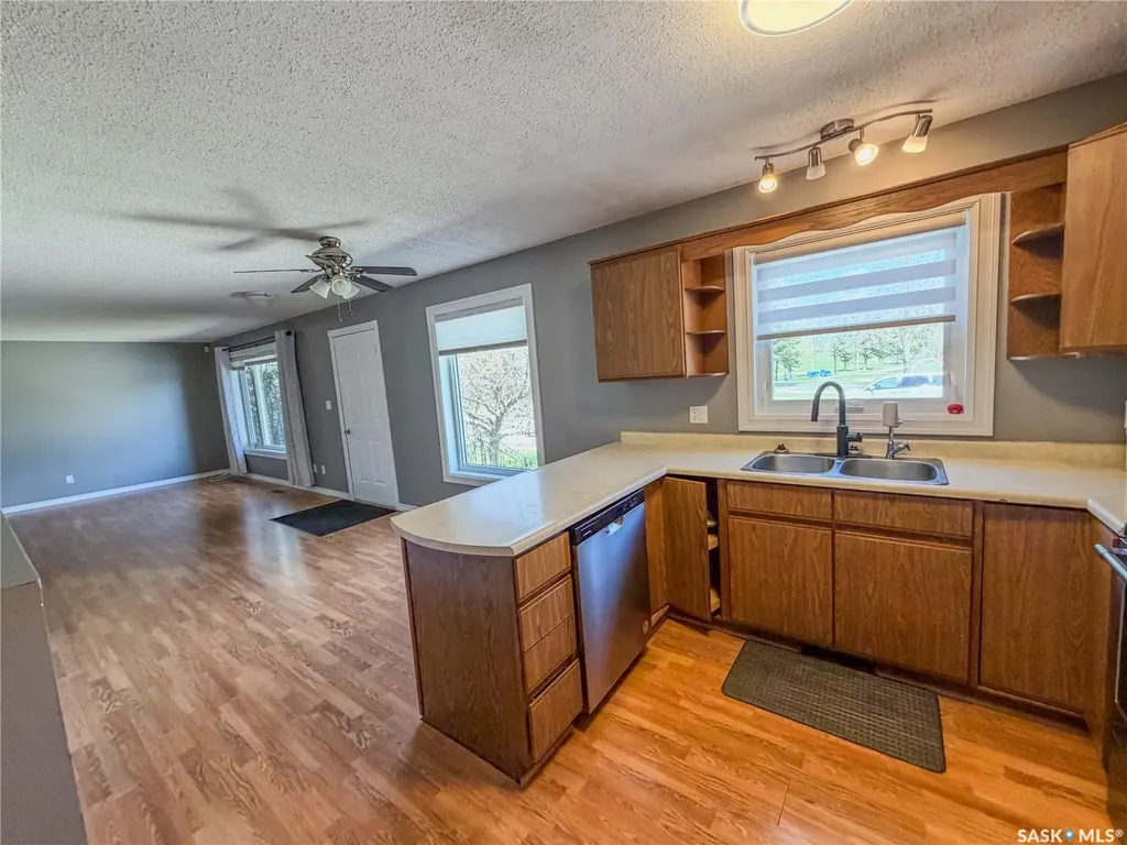 80 Morrison Drive Yorkton SK S3N 3Y2