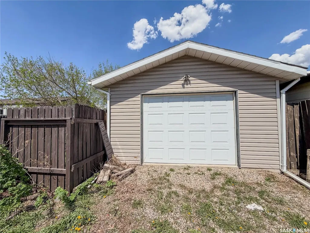 80 Morrison Drive Yorkton SK S3N 3Y2