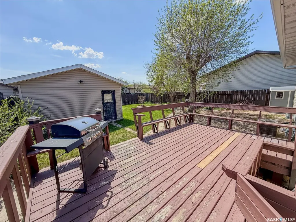 80 Morrison Drive Yorkton SK S3N 3Y2