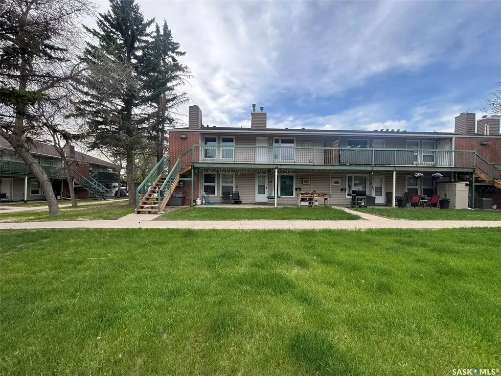 230 Gore Place Regina SK S4T 7S4