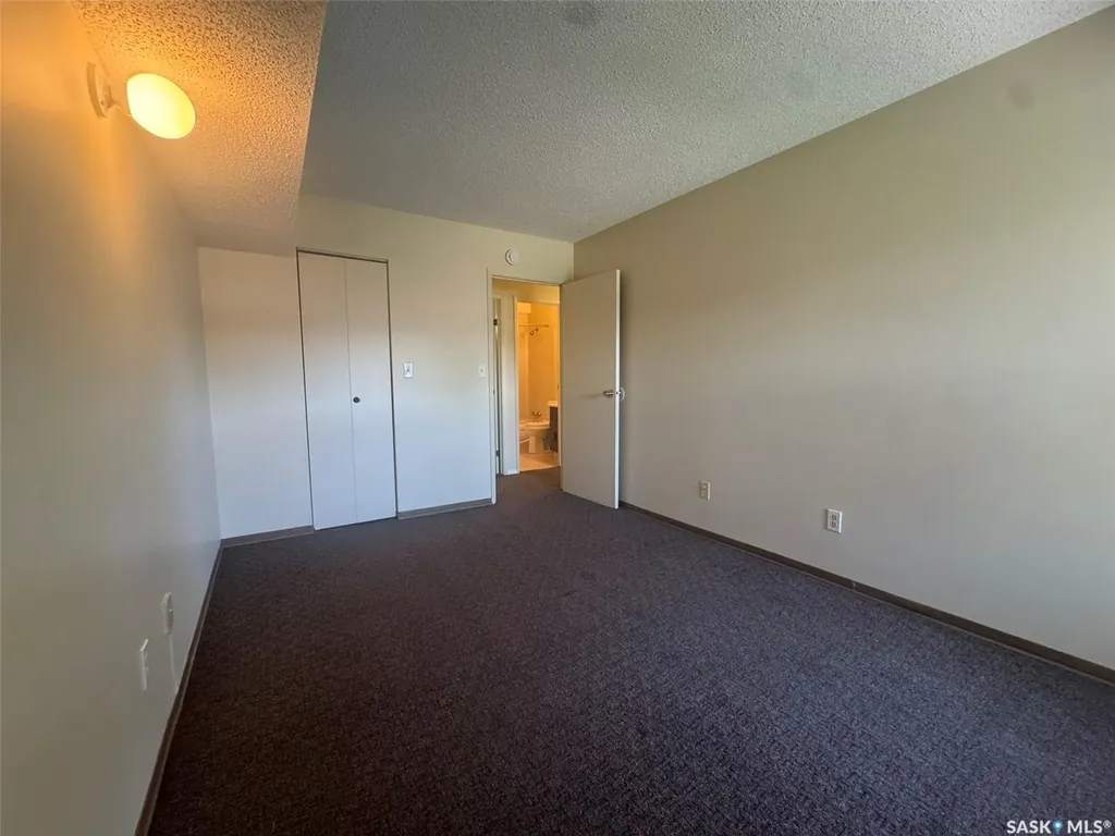 230 Gore Place Regina SK S4T 7S4