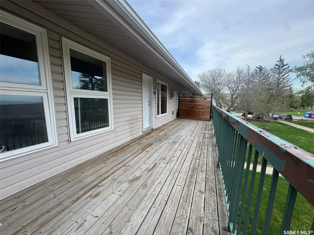 230 Gore Place Regina SK S4T 7S4