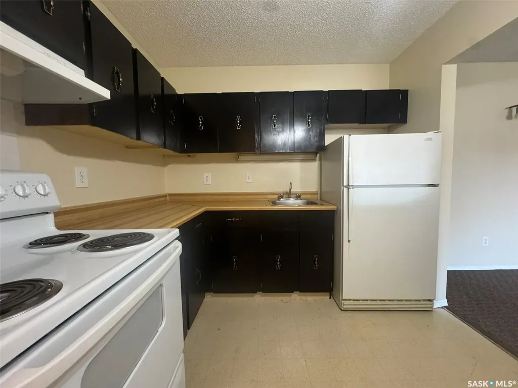 230 Gore Place Regina SK S4T 7S4