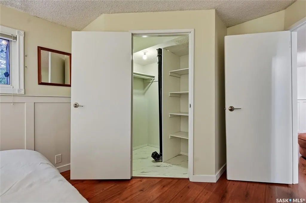 171 Coldspring Crescent Saskatoon SK S7J 3M3
