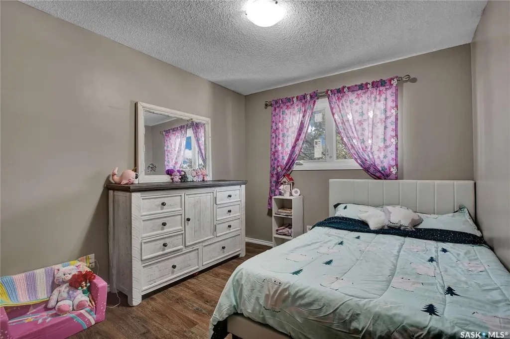 3831 Taylor Street E Saskatoon SK S7H 5H5