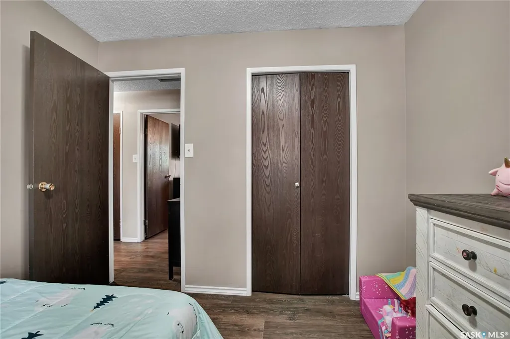 3831 Taylor Street E Saskatoon SK S7H 5H5