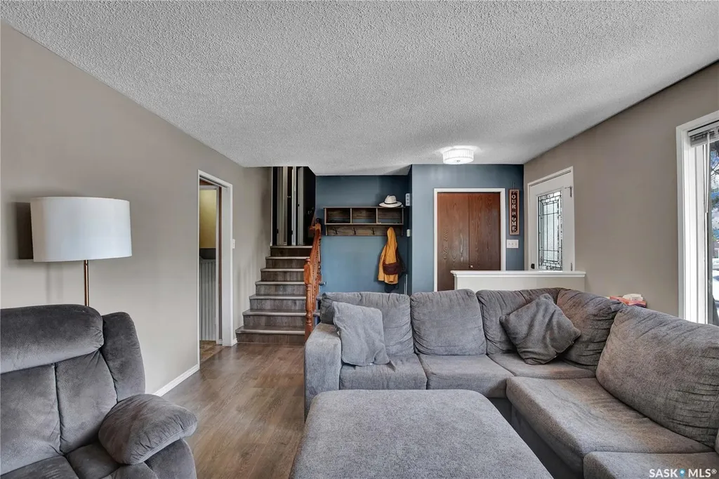 3831 Taylor Street E Saskatoon SK S7H 5H5
