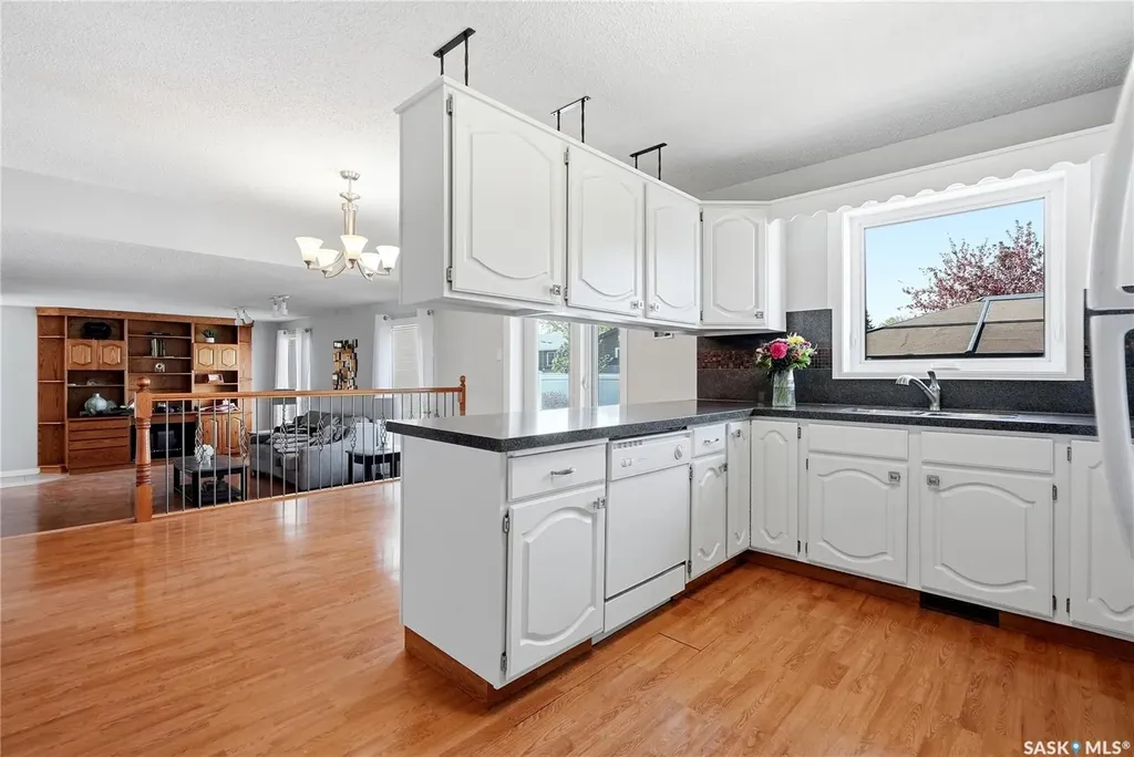 315 Smith Place Saskatoon SK S7M 5E7