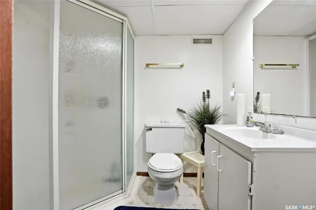 315 Smith Place Saskatoon SK S7M 5E7