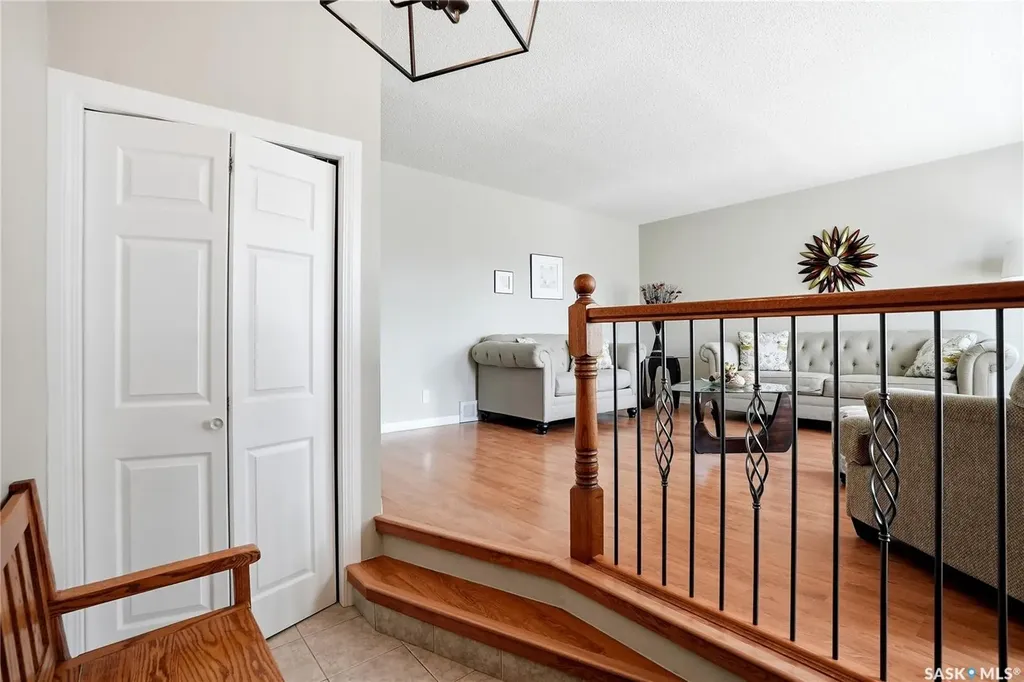 315 Smith Place Saskatoon SK S7M 5E7