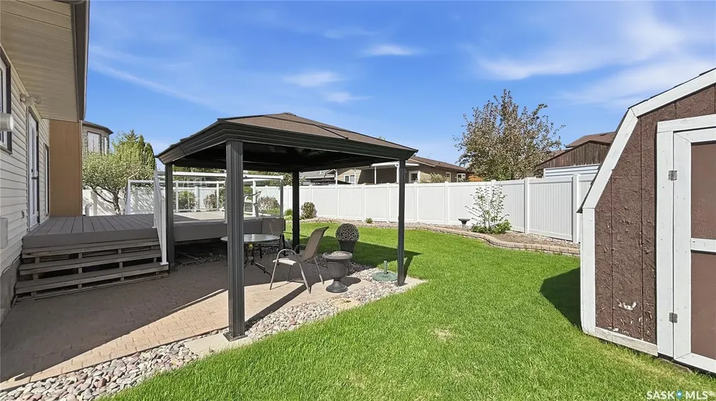 315 Smith Place Saskatoon SK S7M 5E7