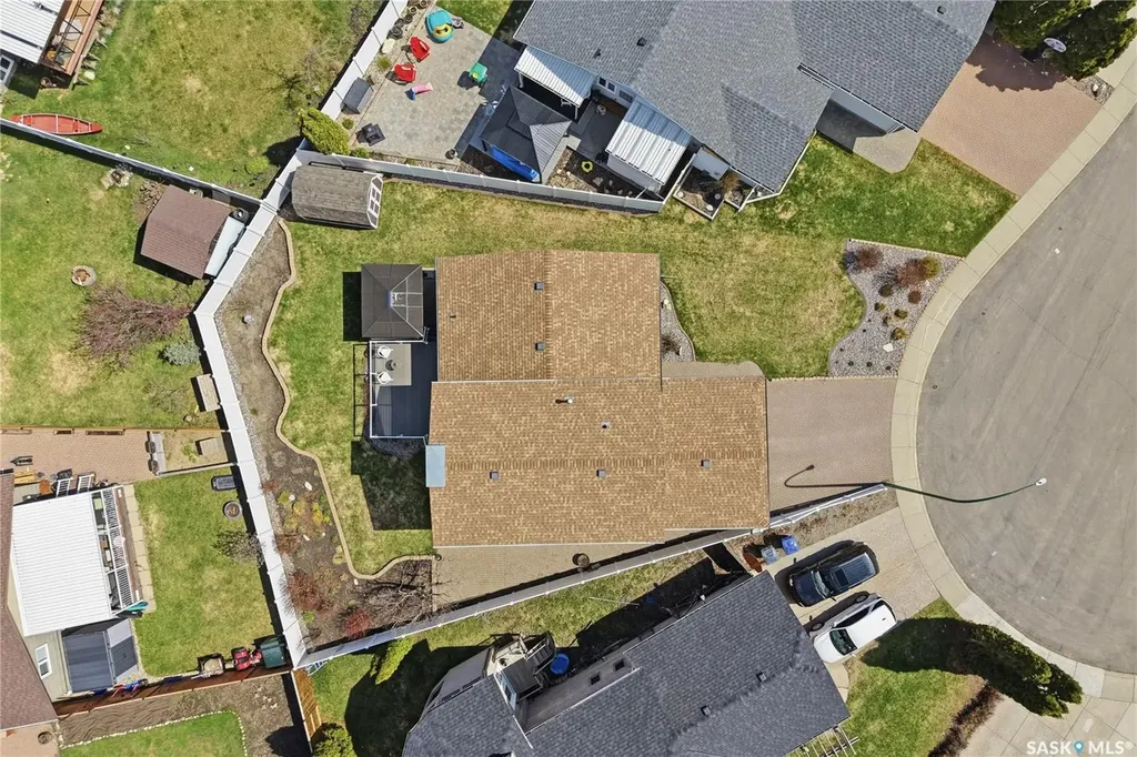315 Smith Place Saskatoon SK S7M 5E7