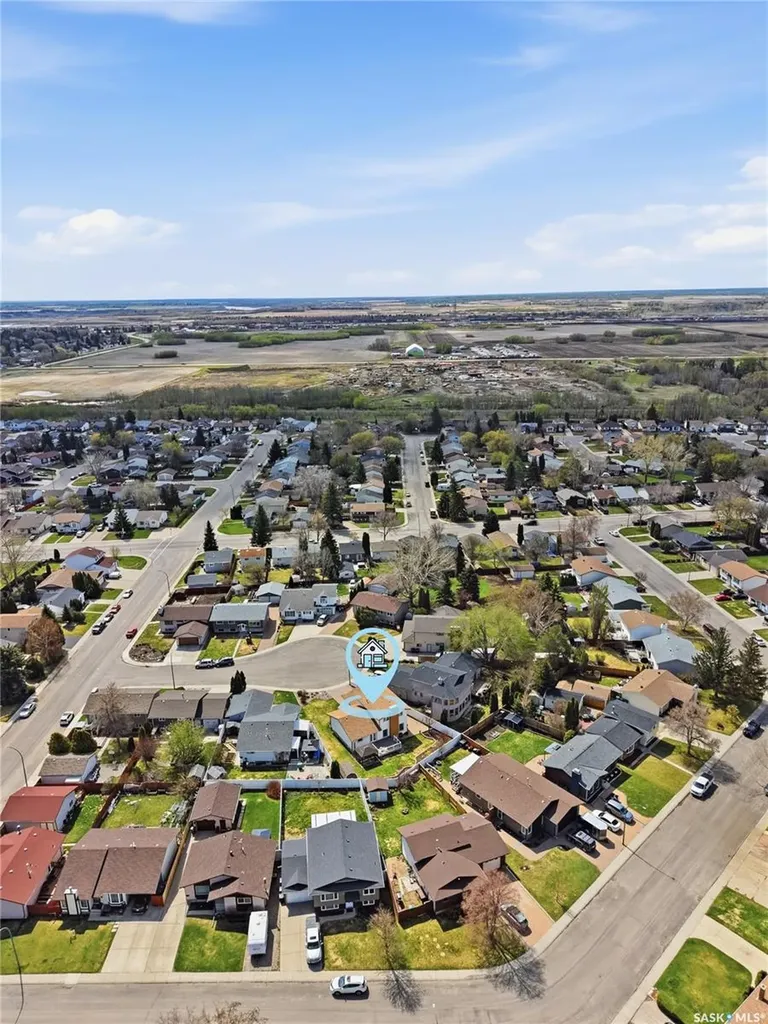 315 Smith Place Saskatoon SK S7M 5E7