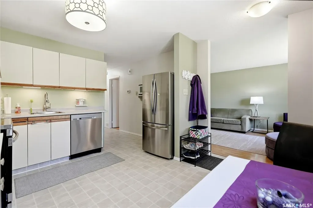 229 Acadia Place Saskatoon SK S7H 3W3