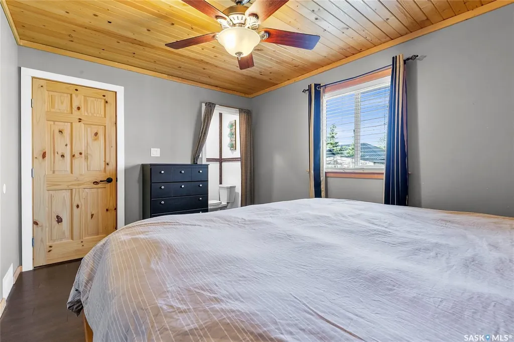 22 Ash Street Grandview Beach SK S0G 1C0