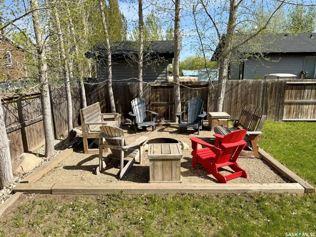 22 Ash Street Grandview Beach SK S0G 1C0