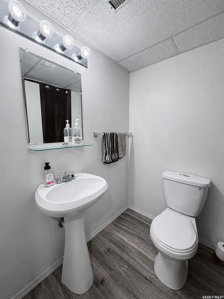 619 Marine Drive Lakeland Rm No. 521 SK S0J 0N0