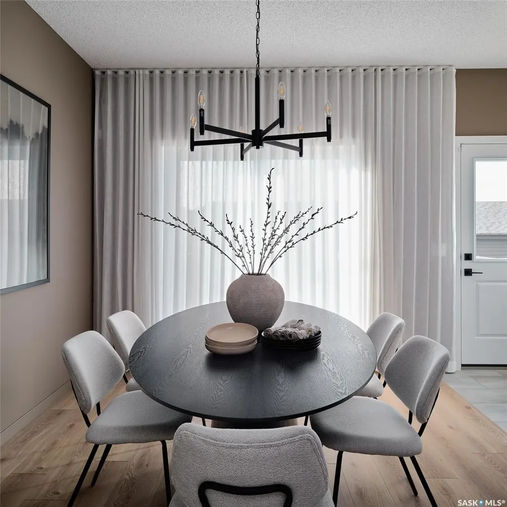 2011 Royal Park Boulevard White City SK S0G 0G3