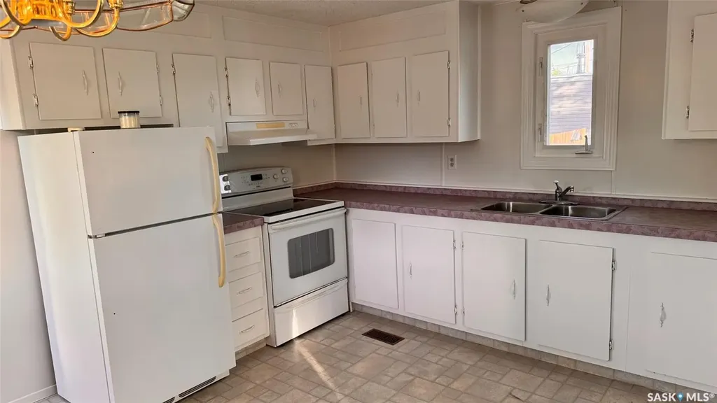 337 Hawkes Street Balgonie SK S0G 0E0