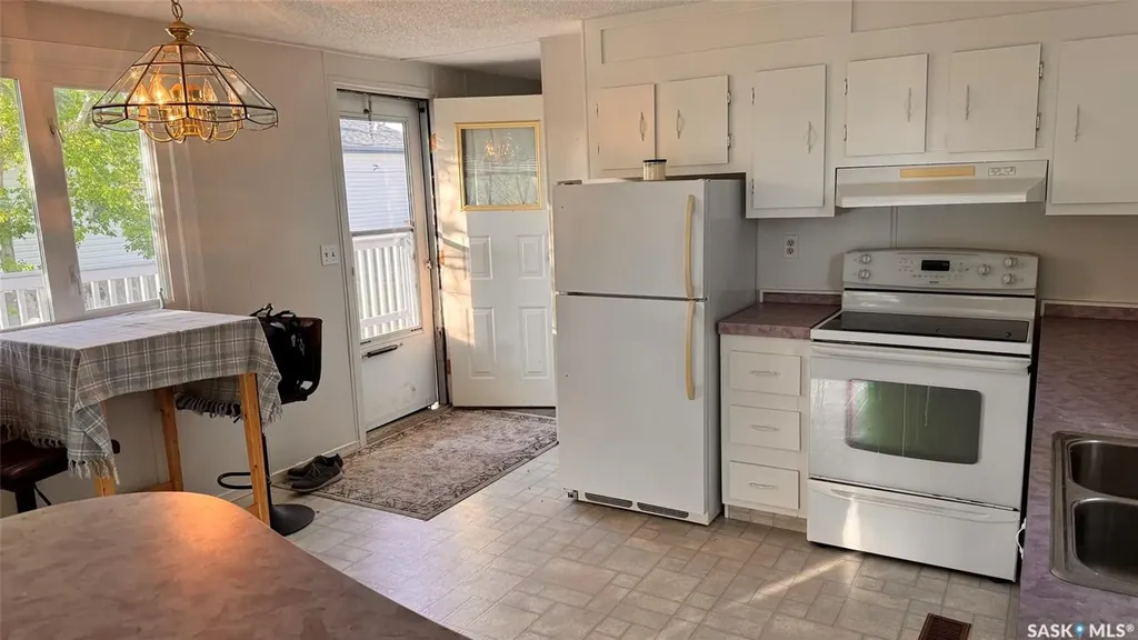 337 Hawkes Street Balgonie SK S0G 0E0