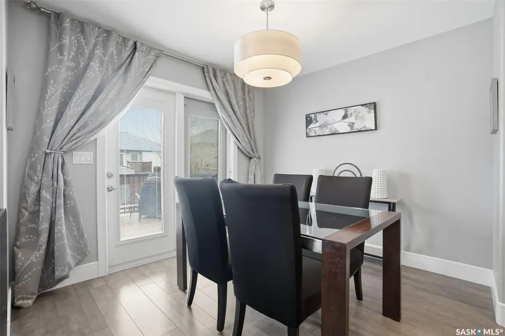 346 Dickson Crescent Saskatoon SK S7T 0T8