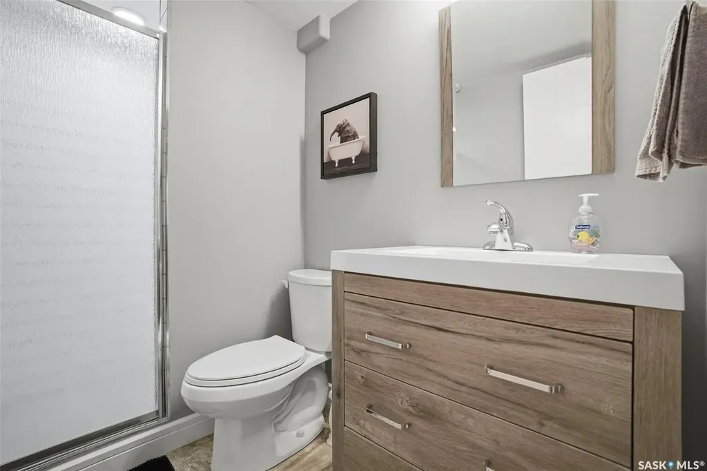 346 Dickson Crescent Saskatoon SK S7T 0T8