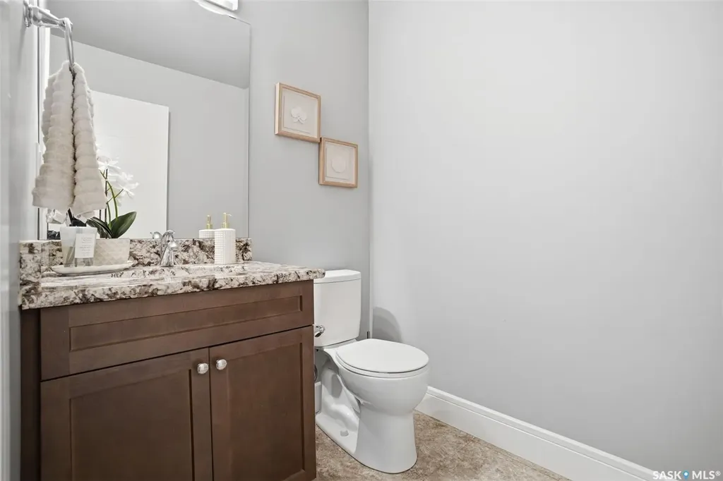 346 Dickson Crescent Saskatoon SK S7T 0T8