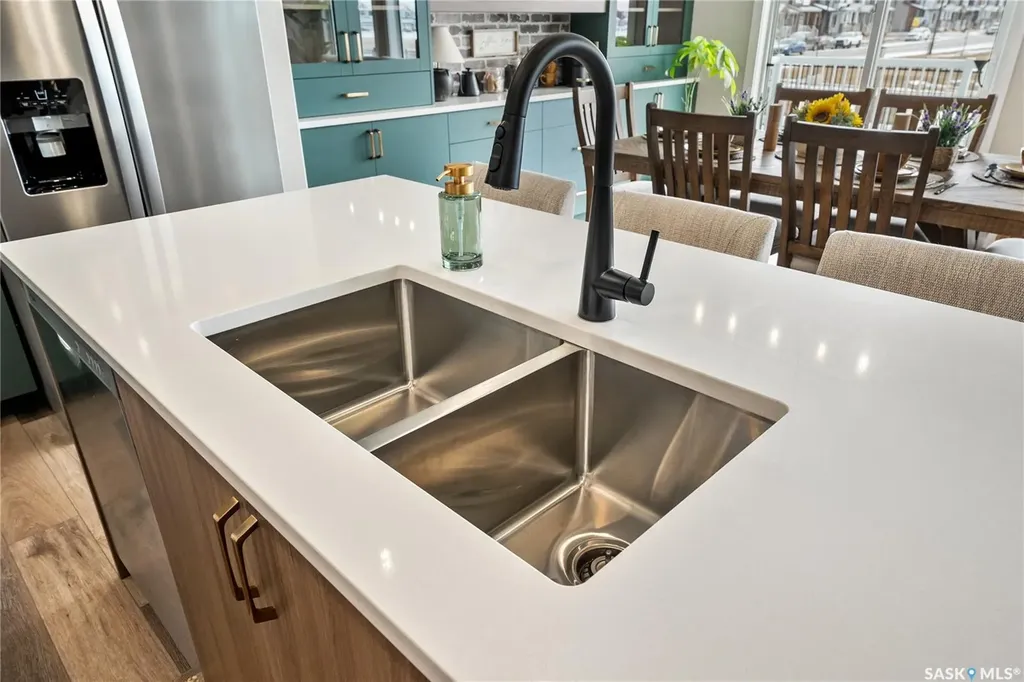 233 Yuel Lane Saskatoon SK S7W 1N7