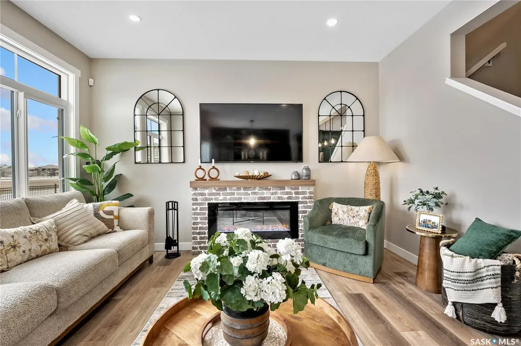 233 Yuel Lane Saskatoon SK S7W 1N7