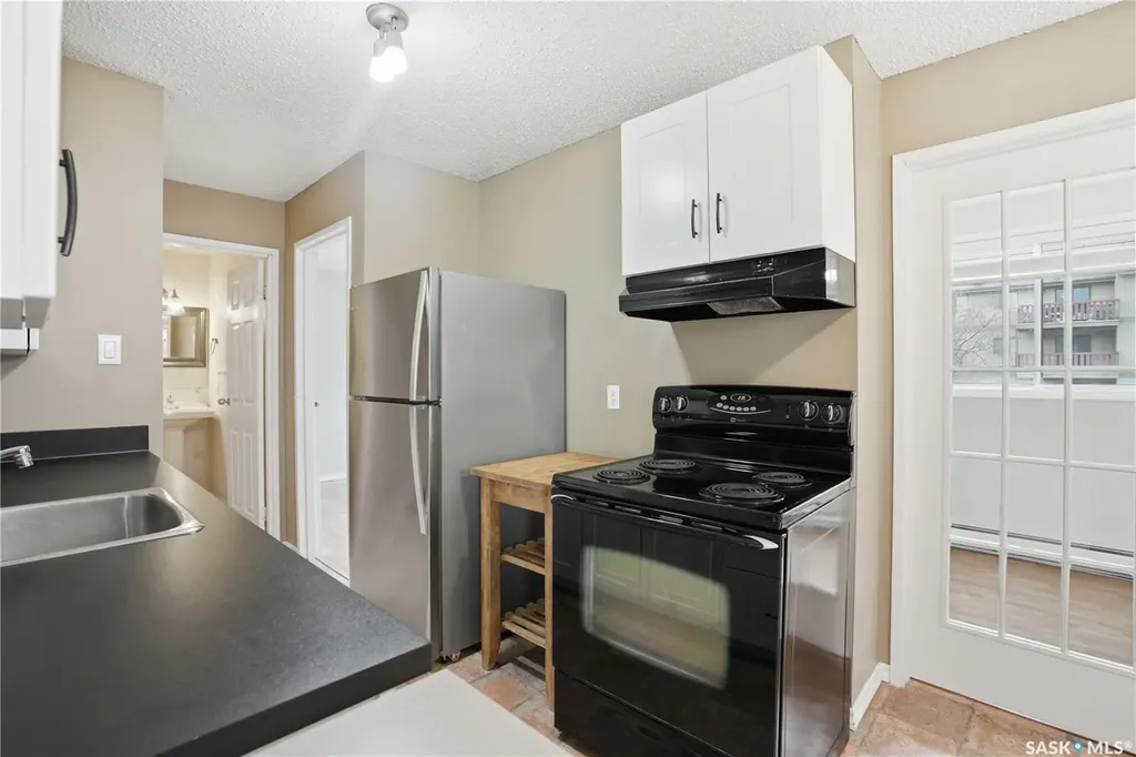 4040 8th Street E Saskatoon SK S7H 5L4